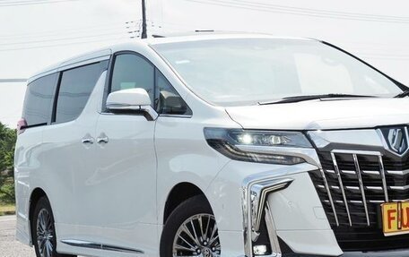 Toyota Alphard III, 2022 год, 5 150 000 рублей, 1 фотография