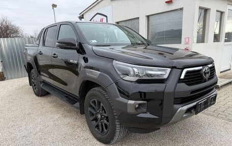 Toyota Hilux VIII, 2024 год, 8 899 000 рублей, 3 фотография