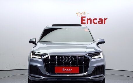 Audi Q7, 2020 год, 6 000 000 рублей, 3 фотография