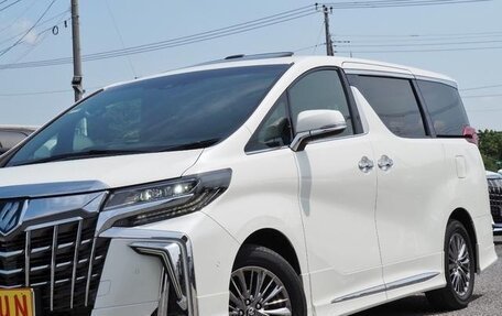 Toyota Alphard III, 2022 год, 5 150 000 рублей, 3 фотография