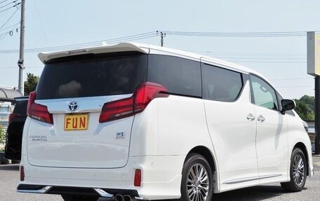 Toyota Alphard III, 2022 год, 5 150 000 рублей, 14 фотография