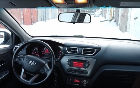 KIA Rio III рестайлинг, 2013 год, 700 000 рублей, 6 фотография