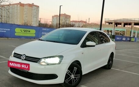 Volkswagen Polo VI (EU Market), 2011 год, 780 000 рублей, 4 фотография