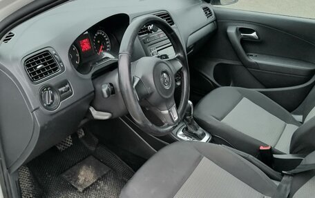 Volkswagen Polo VI (EU Market), 2011 год, 780 000 рублей, 17 фотография