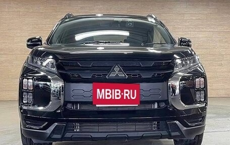 Mitsubishi RVR III рестайлинг, 2022 год, 1 590 000 рублей, 3 фотография