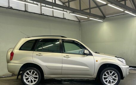 Toyota RAV4, 2001 год, 790 000 рублей, 8 фотография