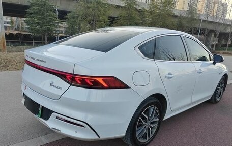 BYD Qin, 2021 год, 1 320 000 рублей, 6 фотография