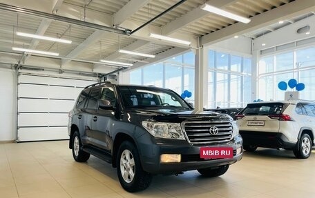 Toyota Land Cruiser 200, 2010 год, 3 699 000 рублей, 8 фотография