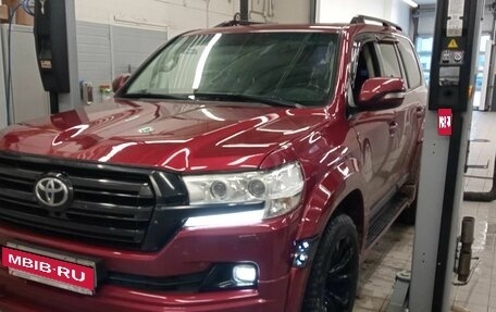 Toyota Land Cruiser 200, 2010 год, 3 640 000 рублей, 1 фотография