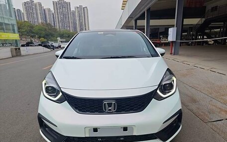 Honda Fit, 2022 год, 2 фотография