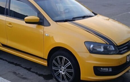 Volkswagen Polo VI (EU Market), 2016 год, 650 000 рублей, 4 фотография