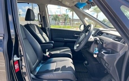 Honda Freed II, 2022 год, 1 390 001 рублей, 12 фотография