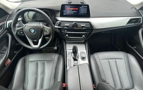 BMW 5 серия, 2017 год, 3 200 000 рублей, 11 фотография