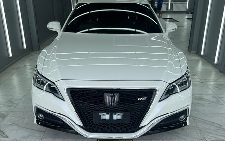 Toyota Crown, 2019 год, 3 590 000 рублей, 5 фотография