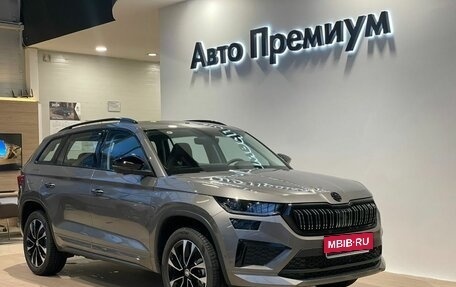 Skoda Kodiaq I, 2023 год, 4 950 000 рублей, 4 фотография