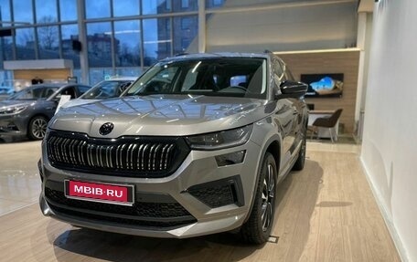 Skoda Kodiaq I, 2023 год, 4 950 000 рублей, 3 фотография