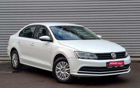 Volkswagen Jetta VI, 2018 год, 1 635 000 рублей, 3 фотография