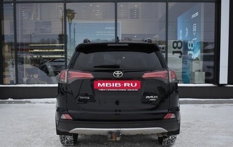 Toyota RAV4, 2017 год, 2 470 000 рублей, 6 фотография