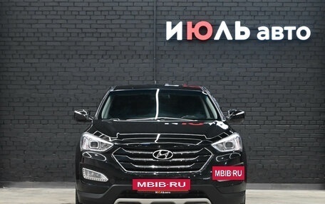 Hyundai Santa Fe III рестайлинг, 2013 год, 2 250 000 рублей, 2 фотография