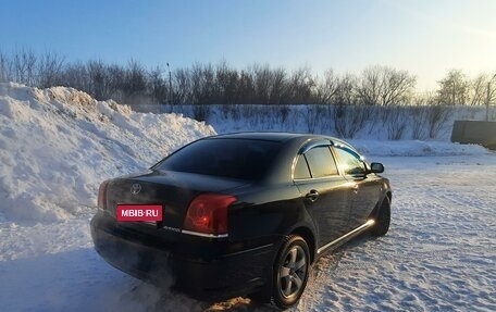 Toyota Avensis III рестайлинг, 2003 год, 670 000 рублей, 16 фотография