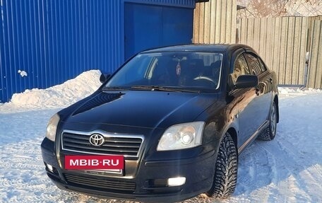 Toyota Avensis III рестайлинг, 2003 год, 670 000 рублей, 23 фотография