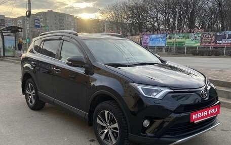 Toyota RAV4, 2016 год, 2 350 000 рублей, 7 фотография