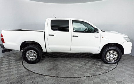 Toyota Hilux VII, 2014 год, 1 500 000 рублей, 4 фотография