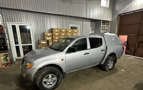 Mitsubishi L200 IV рестайлинг, 2008 год, 1 400 000 рублей, 3 фотография