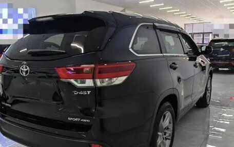 Toyota Highlander III, 2021 год, 3 574 999 рублей, 4 фотография