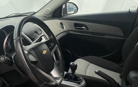 Chevrolet Cruze II, 2013 год, 700 000 рублей, 14 фотография