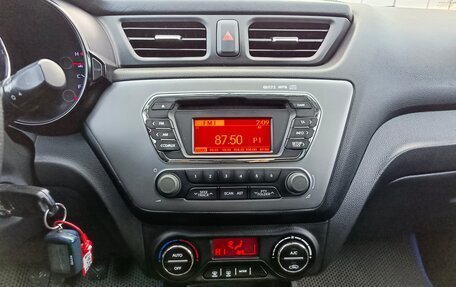 KIA Rio III рестайлинг, 2014 год, 894 995 рублей, 19 фотография