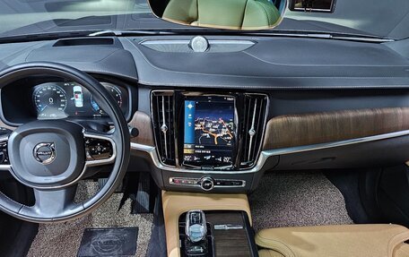 Volvo S90 II рестайлинг, 2021 год, 5 150 000 рублей, 7 фотография