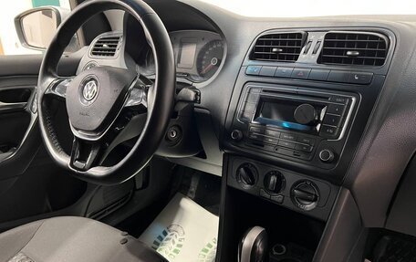 Volkswagen Polo VI (EU Market), 2015 год, 969 000 рублей, 7 фотография