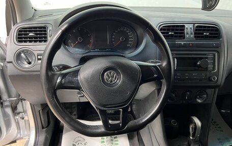 Volkswagen Polo VI (EU Market), 2015 год, 969 000 рублей, 11 фотография