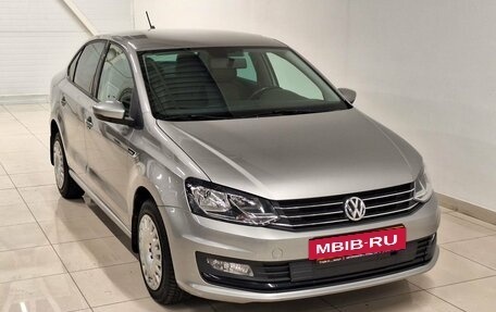 Volkswagen Polo VI (EU Market), 2018 год, 1 325 000 рублей, 3 фотография