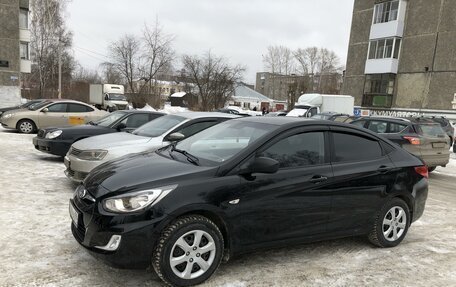 Hyundai Solaris II рестайлинг, 2012 год, 980 000 рублей, 3 фотография