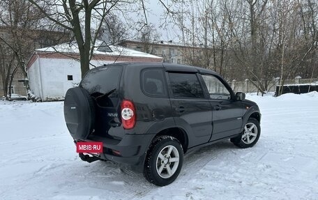 Chevrolet Niva I рестайлинг, 2010 год, 495 000 рублей, 7 фотография