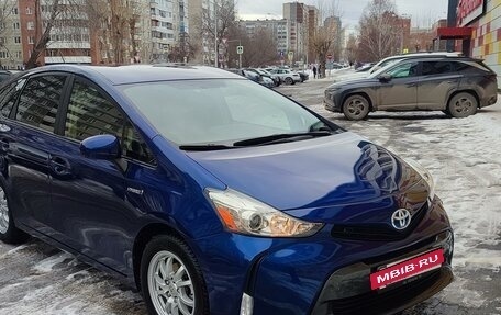 Toyota Prius v (+) I (ZVW40/41) рестайлинг, 2016 год, 1 900 000 рублей, 4 фотография