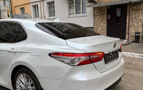 Toyota Camry, 2018 год, 3 050 000 рублей, 11 фотография