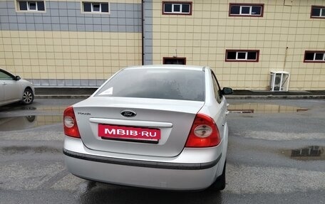 Ford Focus II рестайлинг, 2005 год, 650 000 рублей, 2 фотография