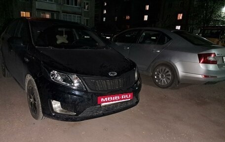 KIA Rio III рестайлинг, 2012 год, 750 000 рублей, 2 фотография