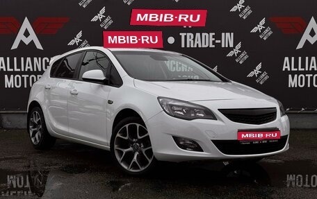 Opel Astra J, 2011 год, 845 000 рублей, 1 фотография