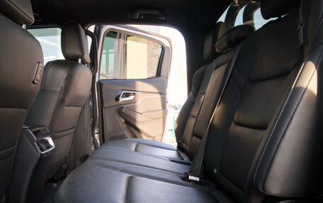 Isuzu D-Max, 2021 год, 3 900 000 рублей, 21 фотография