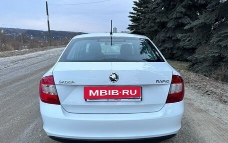 Skoda Rapid I, 2015 год, 870 000 рублей, 7 фотография