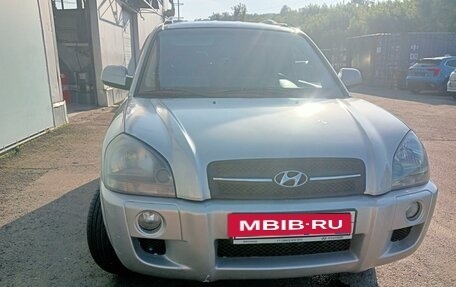 Hyundai Tucson III, 2005 год, 850 000 рублей, 9 фотография