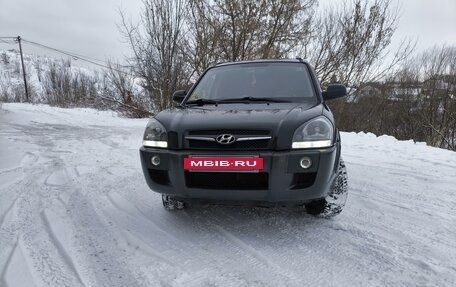 Hyundai Tucson III, 2008 год, 870 000 рублей, 3 фотография