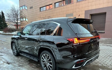 Lexus LX, 2023 год, 23 000 000 рублей, 5 фотография