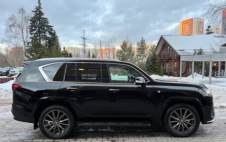 Lexus LX, 2023 год, 23 000 000 рублей, 2 фотография