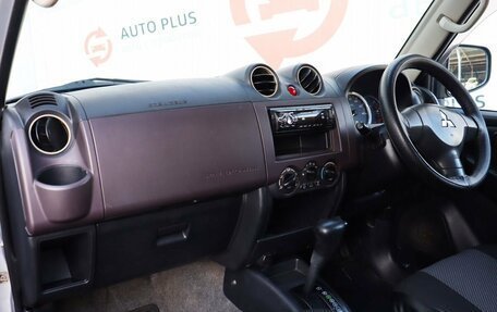 Mitsubishi Pajero Mini II, 2011 год, 699 000 рублей, 8 фотография