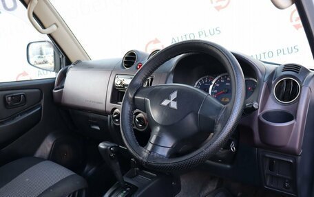 Mitsubishi Pajero Mini II, 2011 год, 699 000 рублей, 10 фотография